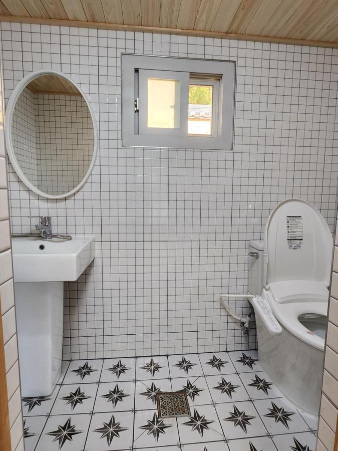Wolamjae Villa Gyeongju Bagian luar foto